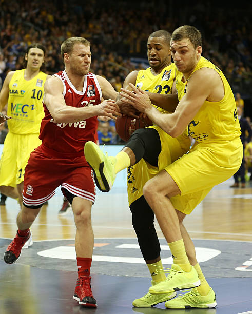 门将对点球 门将对点球